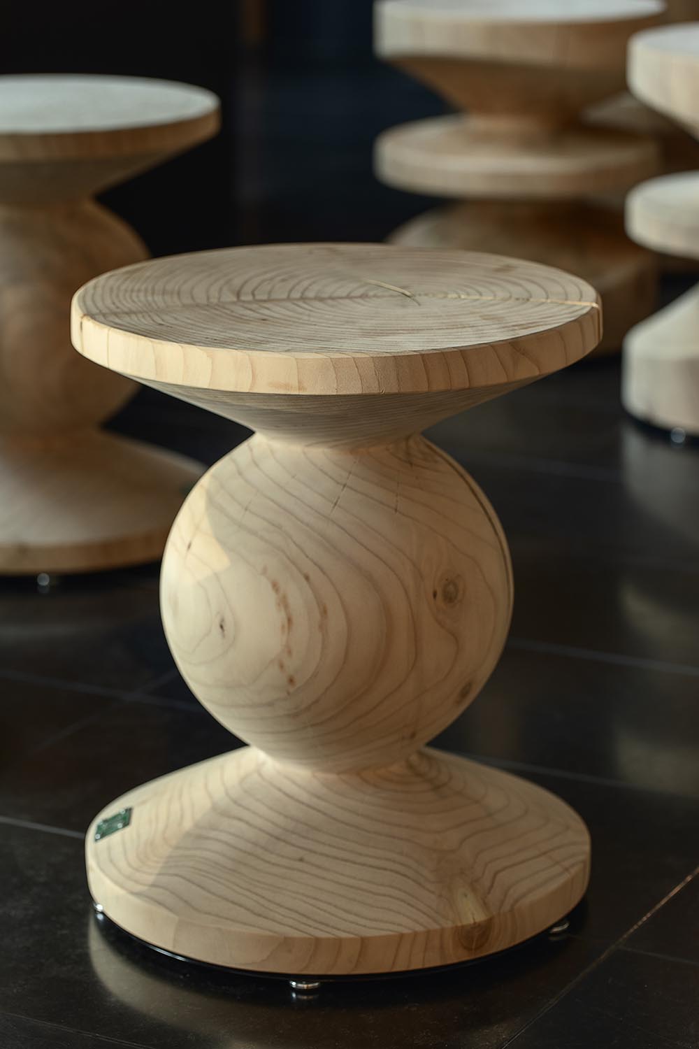 CIRCUS STOOL Gallery 3