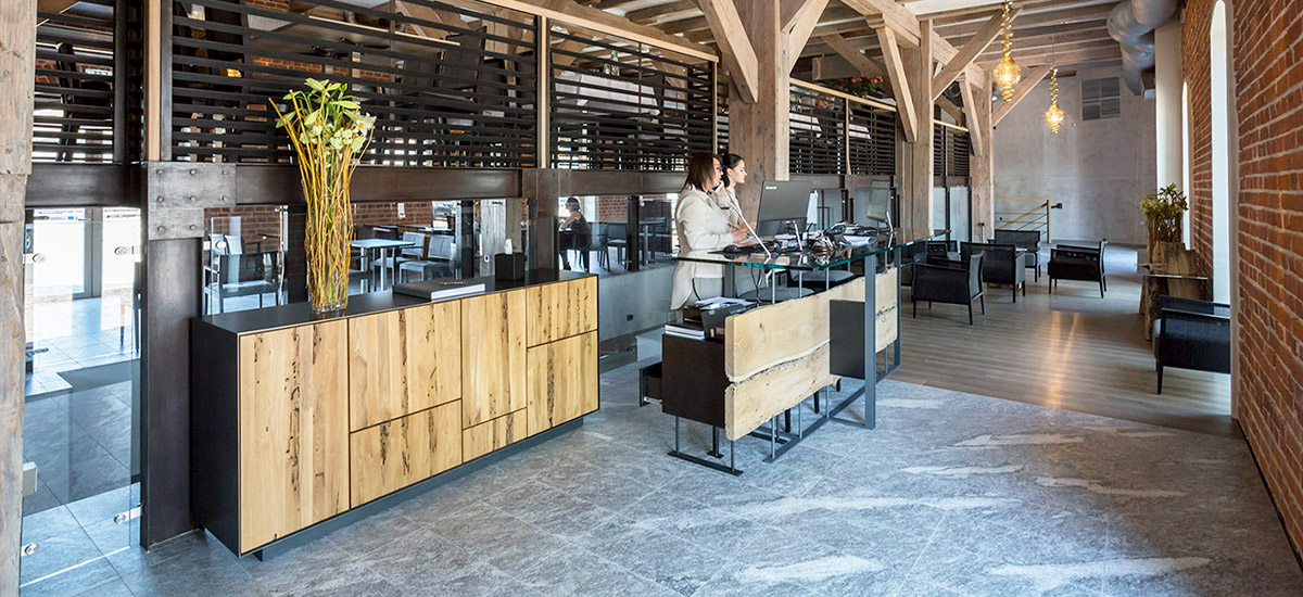 MICHAELSON HOTEL